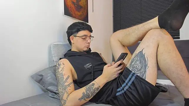 alejandro_calderon1 Live XXX-chat