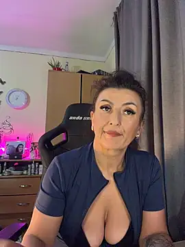 Hotangel75's Live XXX Chat