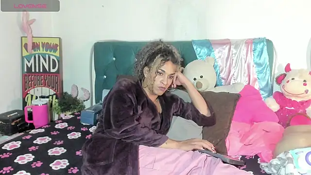 StefanyMiler's Live XXX Chat