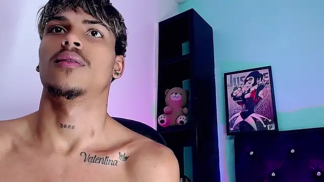 Angel_foxc13 XXX чат на живо