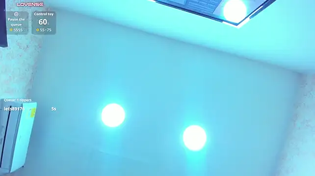 XXX chat uživo modela Miiahbunny_