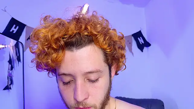 Juan_CastanoのライブXXXチャット