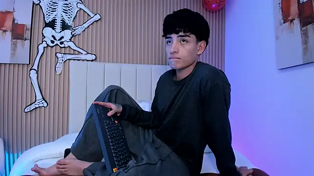XXX chat uživo modela Filiph_Sterliing