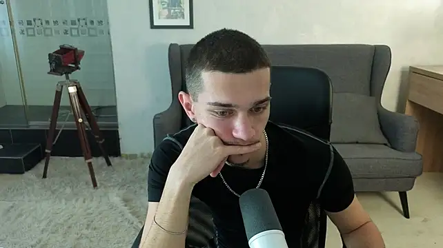 KaydenDrew XXX чат на живо