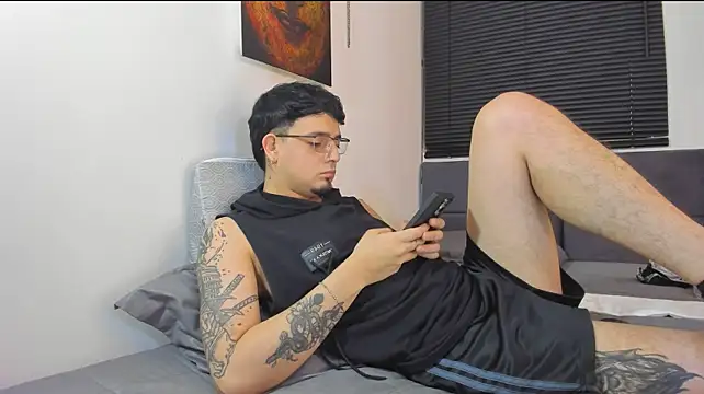 Онлайн чат XXX alejandro_calderon1