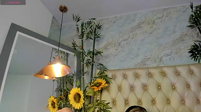Czat XXX na żywo – LittleeJaz