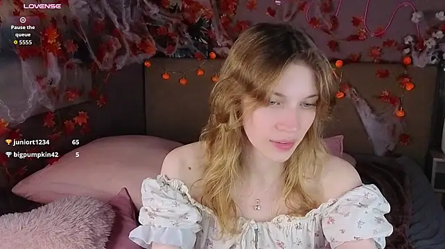 แชท XXX สดของ Emily_Cartex