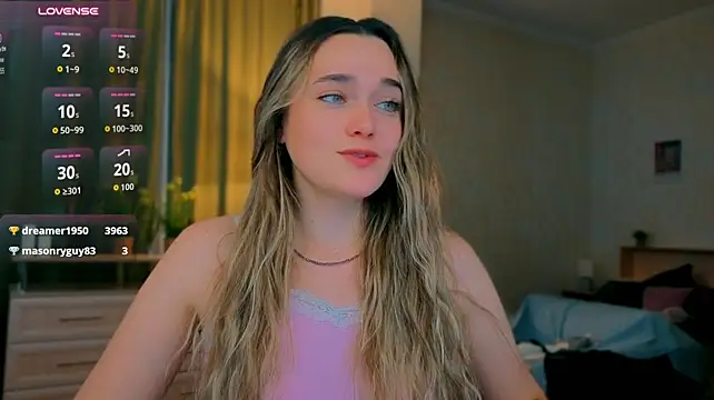 earthfantasyy's Live XXX Chat