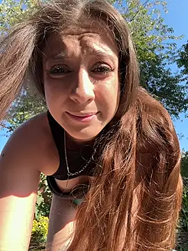 צ'אט XXX בשידור חי של CherryBombs-