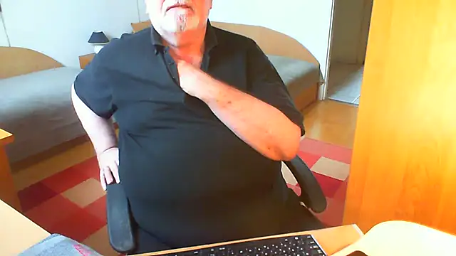 petvarad – Naživo XXX chat
