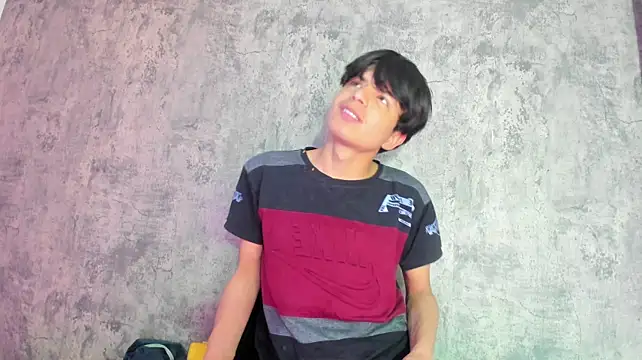Alex_it0_ 即時 XXX 聊天