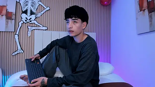 Filiph_Sterliing live XXX chat
