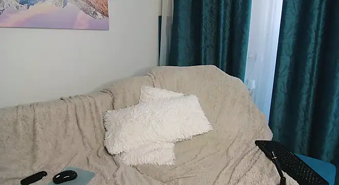 LaraHartt Adlı Modelin Canlı XXX Sohbeti