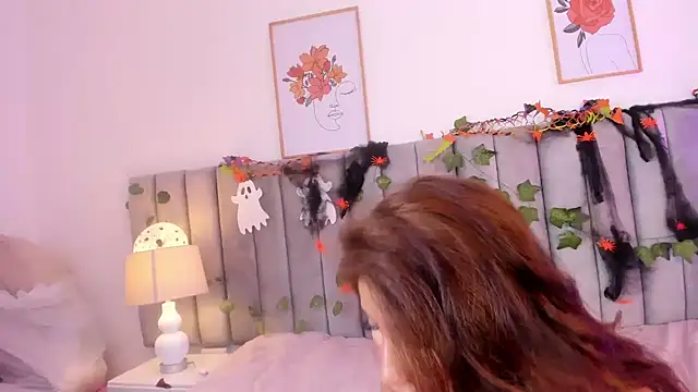 Chat XXX en directo de naomiii__
