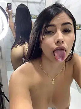 kim_luna2's Live XXX Chat