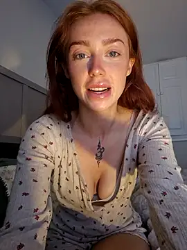 Joyce_Stonex Live XXX-chat