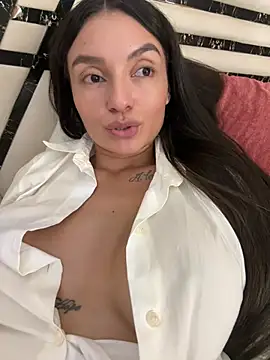 MiaKane99 Chat XXX in diretta