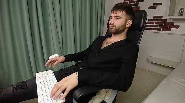 KyloEast Live XXX-Chat