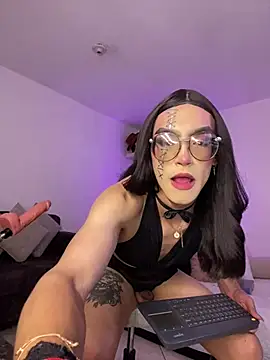 melissa_hot21: онлайн-секс-чат
