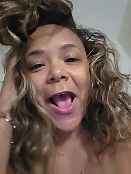 Yagodit Live XXX Chat