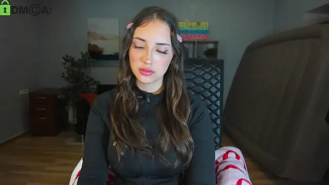 Chat +18 de Effy_Royse ao vivo