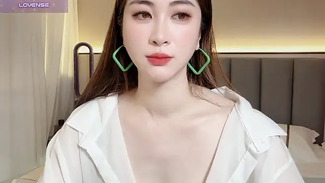 wuyueainiのライブXXXチャット