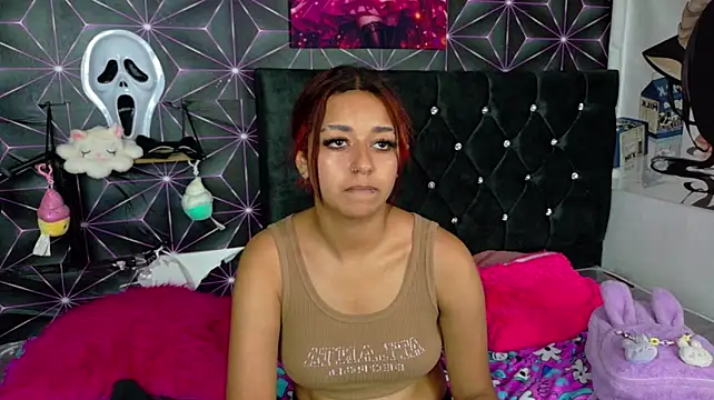 Zayury – Naživo XXX chat