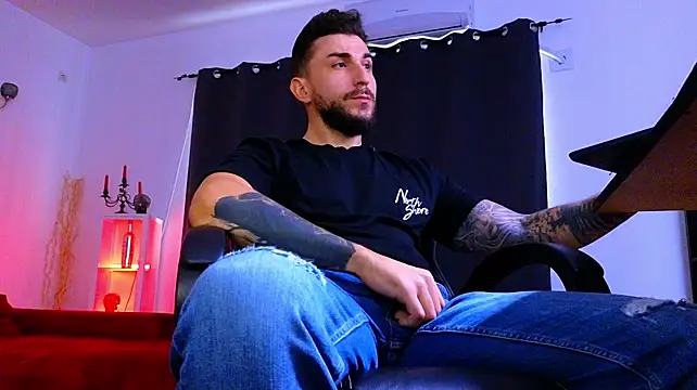 Онлайн чат XXX MightyAaron66