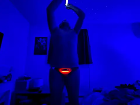 Chatroom XXX en direct de LINYguy