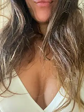 XXX chat uživo modela AnnaFlowerBabe