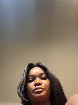 Chat +18 de coco2614 ao vivo