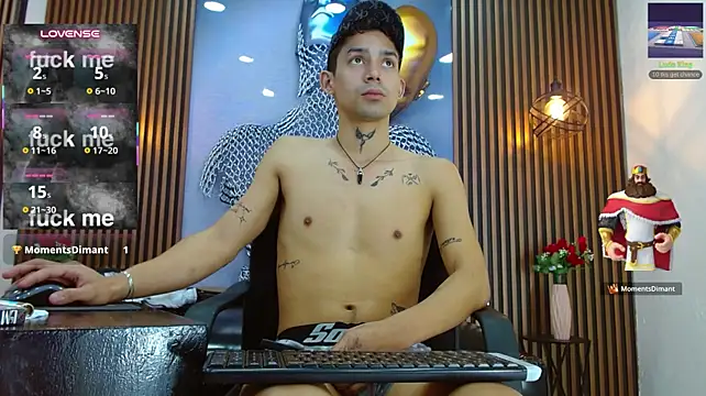 DarkHunttern Live XXX chat