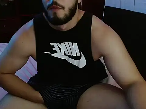 Chatroom XXX en direct de Spilios_low