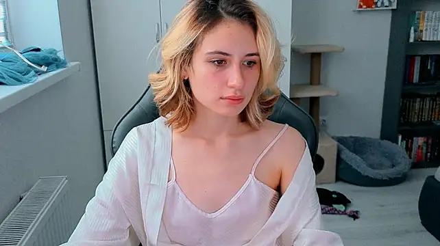 Chat XXX en directo de Kate_Moon