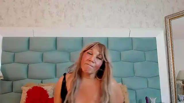 Chat XXX en directo de MiaMancini