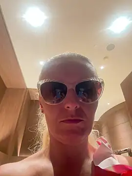 Chat +18 de Anvessra ao vivo