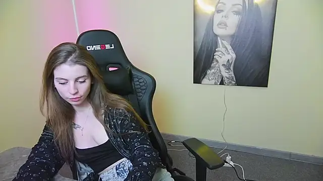 Lovepuren Live XXX chat