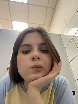 Lunabelle_'s Live XXX Chat