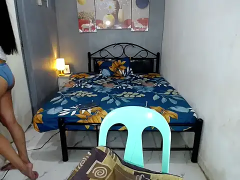 Chat +18 de TSJaninexx ao vivo