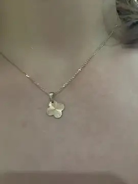OneInaMILLION-- Chat XXX live