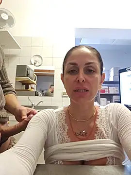 AmandaArt's Live XXX Chat