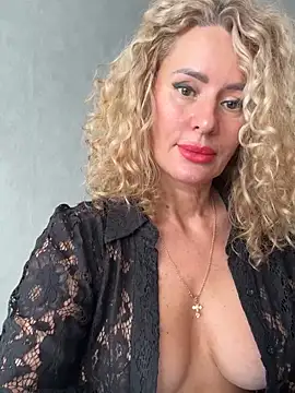 Chat +18 de Tania201243 ao vivo