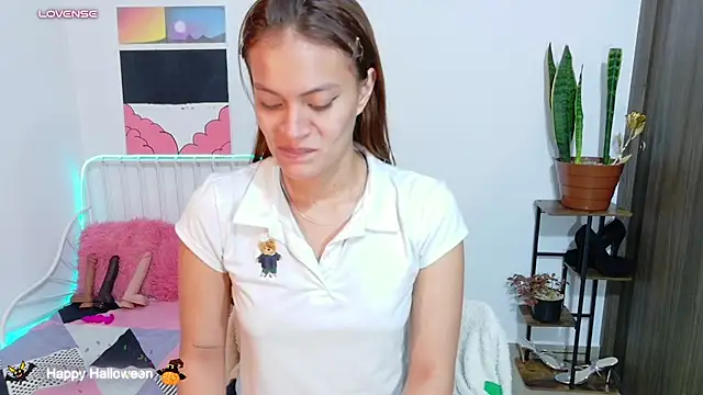 Czat XXX na żywo – Emerald_Sparkles_