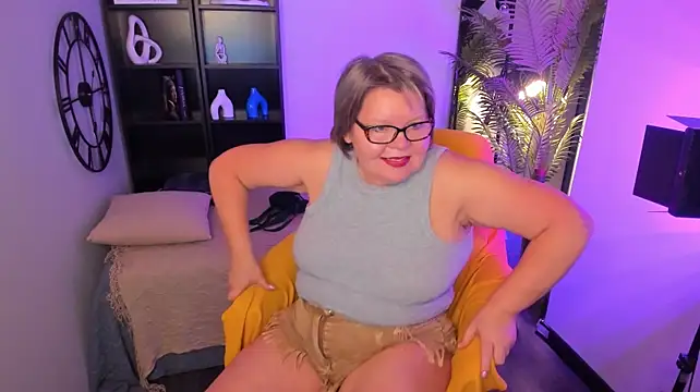 Shannonshine's Live XXX Chat