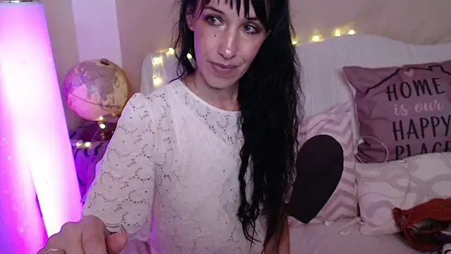 -Lou_n Live XXX chat