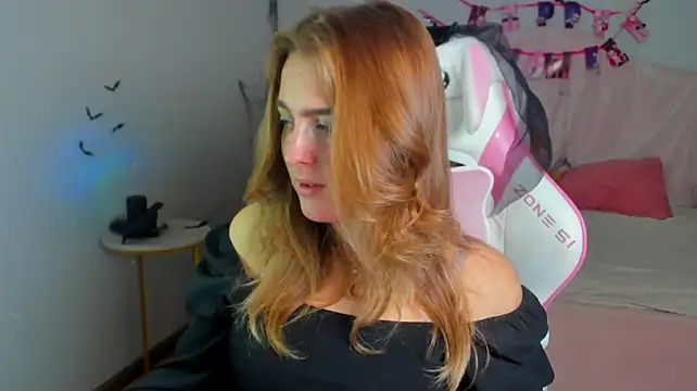 צ'אט XXX בשידור חי של EllaBells