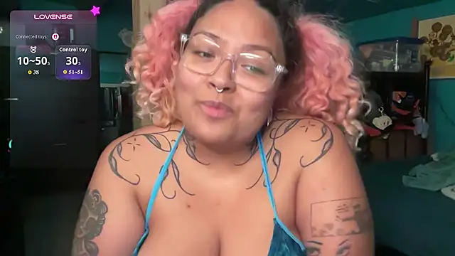 Chat XXX en directo de chilepinaaa