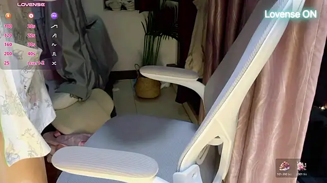xiaosu22のライブXXXチャット
