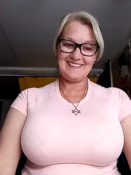 irinamaux's Live XXX Chat