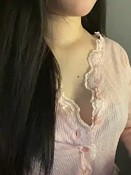 แชท XXX สดของ Elise68